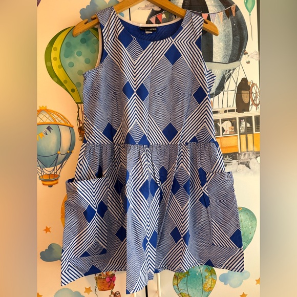 Nooworks Dresses & Skirts - Rare Nooworks Blue and White Geometric Sleeveless Dress